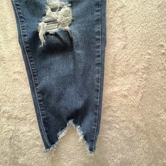 Lane Bryant Dark Wash Distressed Super Stretch Skinny Jeans- Size 22P - Picture 2 of 10